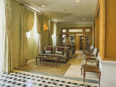 Olissippo Castelo Hotel 4*