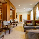 Olissippo Castelo Hotel 4*