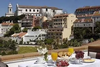 Olissippo Castelo Hotel 4*