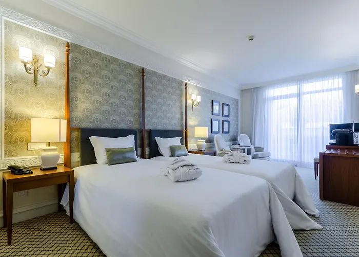 Hotel Olissippo Castelo 4*