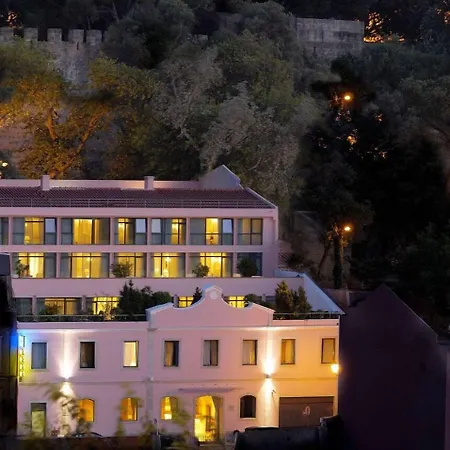 Отель Olissippo Castelo Лиссабон