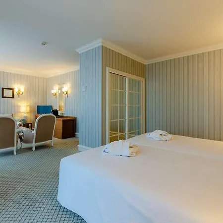 Hotel Olissippo Castelo 4*