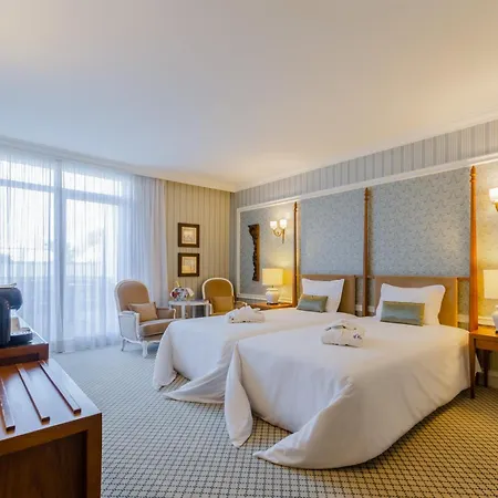 Hotel Olissippo Castelo 4*