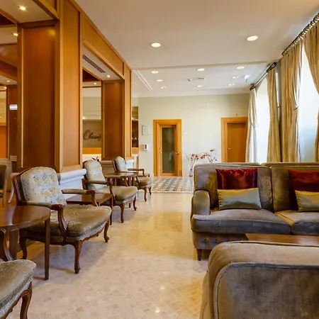 Olissippo Castelo Hotel 4*