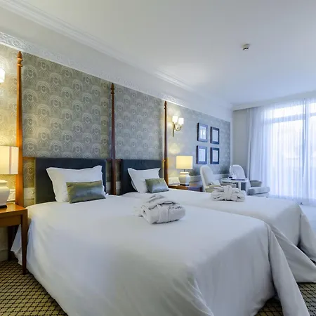 Отель Olissippo Castelo 4*