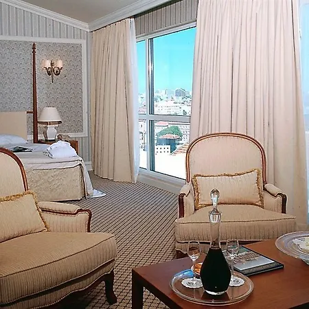 Olissippo Castelo 4* Лиссабон