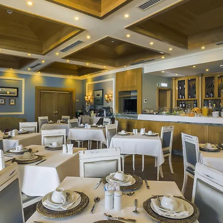 Olissippo Castelo 4*